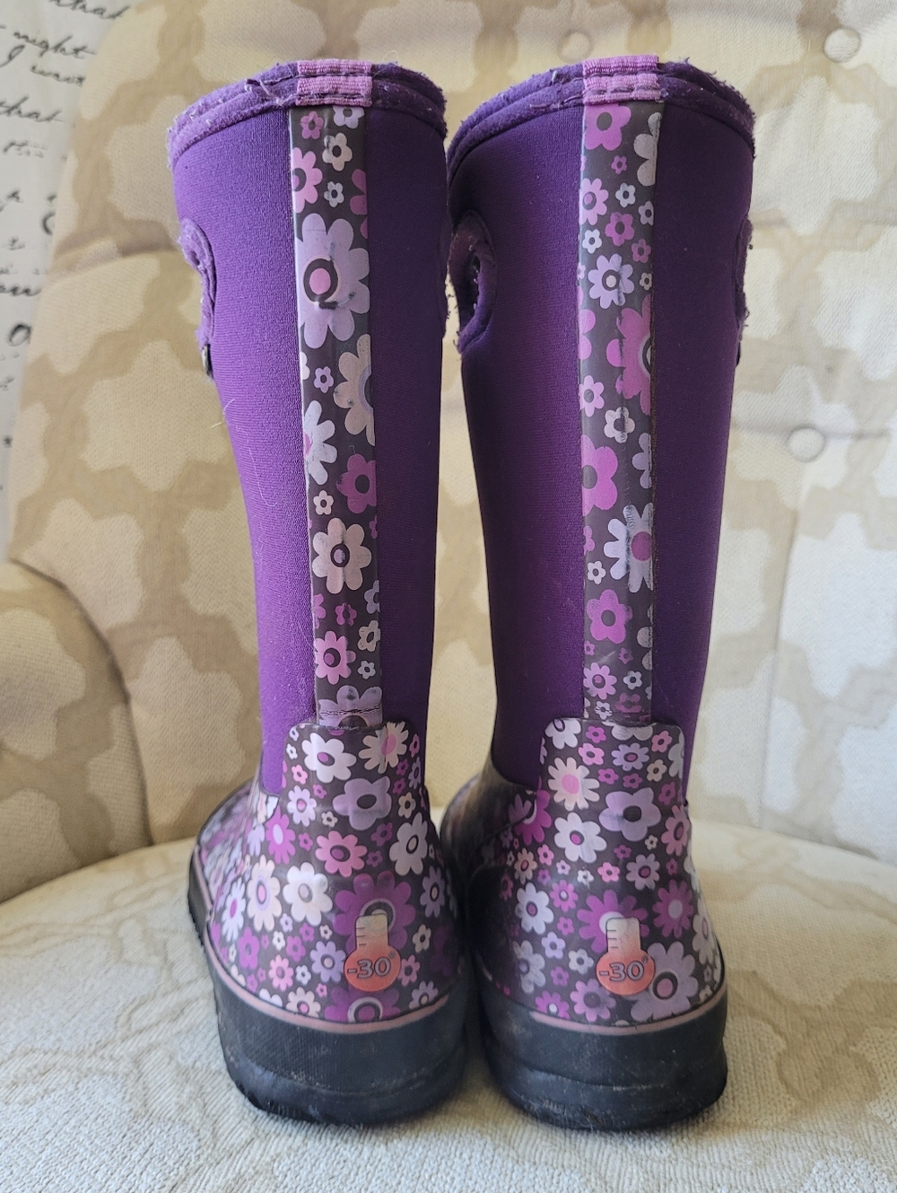 BOGS CLASSIC WATERPROOF BOOTS DAISY LOVE ME -30 C PURPLE KIDS GIRLS SIZE 2 - Picture 4 of 13